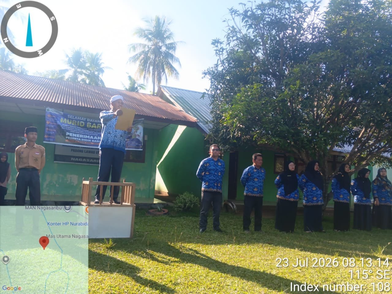 Sambut Hari Anak Nasional Ke-42, MTsN 1 Padang Lawas Utara Gelar Upacara Peringatan Serentak di Dua Lokasi